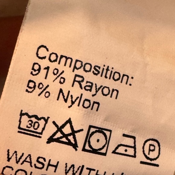 DAZY Women's White Cinched Sleeve Blouse Size XLarge - Picture 6 of 9